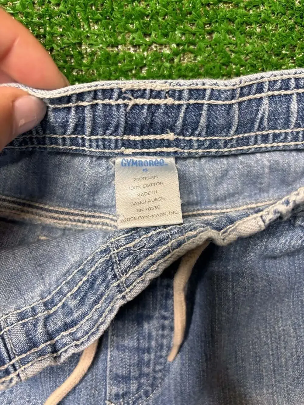 Vintage Y2K 2005 Gymboree Boys Size 6 Light Wash Denim Elastic Waist Shorts